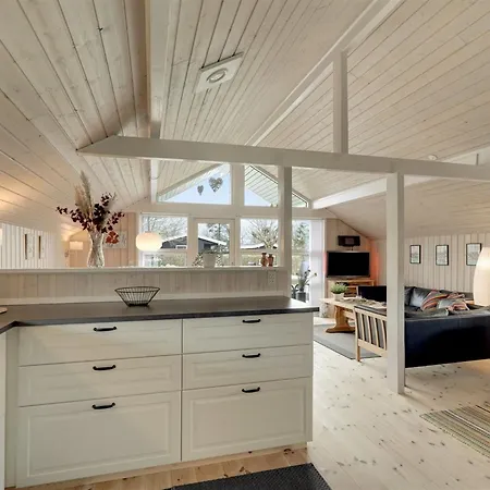 Holiday home Fritsa - 450m From The Sea In Se Jutland By Interhome